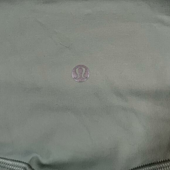 NWT Lululemon Align HR Crop 23” - Size 6 - Picture 5 of 6